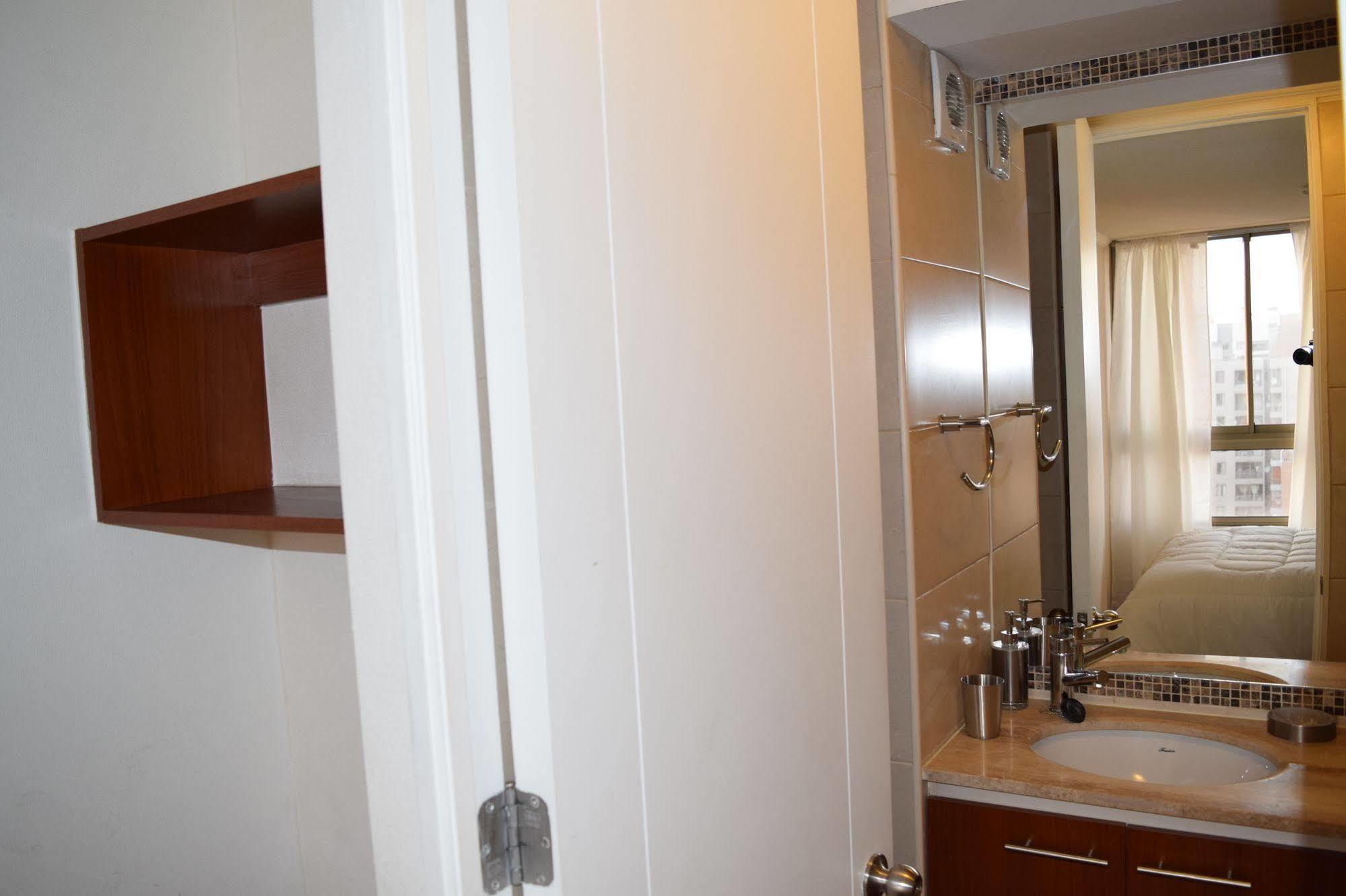 Sys Suites Tarapaca سانتياغو المظهر الخارجي الصورة